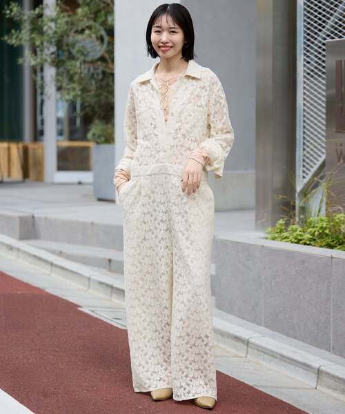 SLOBE IENA(スローブイエナ)の「シアー天竺クルーネックロンTEE(Tシャツ/カットソー・レディース・ブラック/ダークパープル/ホワイト/ベージュ・FREE)」の9枚目の写真