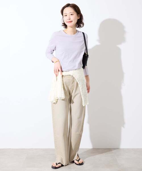 SLOBE IENA(スローブイエナ)の「シアー天竺クルーネックロンTEE(Tシャツ/カットソー・レディース・ブラック/ダークパープル/ホワイト/ベージュ・FREE)」の6枚目の写真