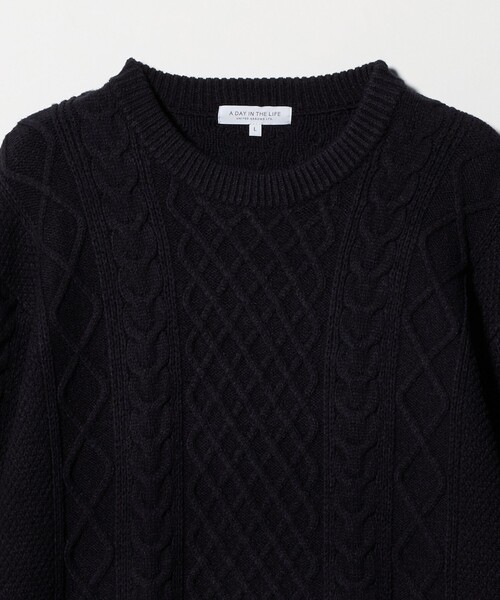 A DAY IN THE LIFE UNITED ARROWS(アデイインザライフユナイテッドアローズ)の「ミドルゲージ アラン ニット-ウォッシャブル-<A DAY IN THE LIFE>(ニット/セーター・メンズ・ネイビー/ホワイト・L/M)」の4枚目の写真