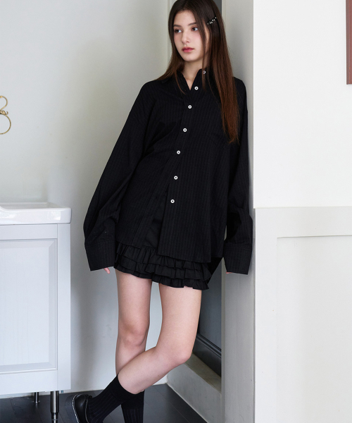 ALKI ALKA(アルキアルカ)の「Tiered Ruffle Skirt (Black)(スカート・レディース・ブラック・SMALL/MEDIUM)」の3枚目の写真