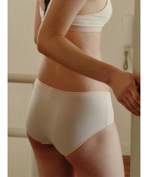 SOOPUI（スープイ）の「Soft bamboo panties in peach（ショーツ）」