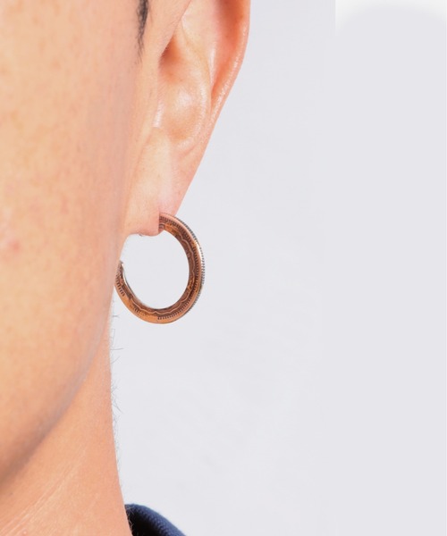 VIVIFY(ビビファイ)の「シルバー925/ピアス/K18gold post 50 Sen Coin Giza Edge Line Pierce(L) w/gold 古銭(ピアス(片耳用)・メンズ・シルバー×ゴールド・FREE)」の2枚目の写真