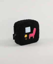 KIMHACHAN（キムハチャン）の「Fluffy Afternoon Cosmetic Pouch - Black（ポーチ）」