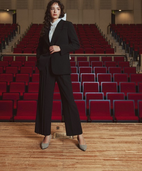 Callarus（カラルス）の「＜単品＞ストレッチアシンメトリープリーツデザインパンツ〔Callarus〕（その他パンツ・レディース・ブラック/グレー・S/M/L/LL/3L）」の8枚目の写真