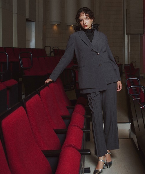 Callarus（カラルス）の「＜単品＞ストレッチアシンメトリープリーツデザインパンツ〔Callarus〕（その他パンツ・レディース・ブラック/グレー・S/M/L/LL/3L）」の18枚目の写真