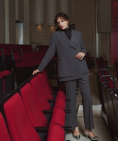 Callarus（カラルス）の「＜単品＞ストレッチアシンメトリープリーツデザインパンツ〔Callarus〕（その他パンツ・レディース・ブラック/グレー・S/M/L/LL/3L）」の13枚目の写真