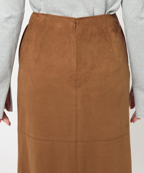 BABYLONE（バビロン）の「フェイクスエードスカート（スカート・レディース・キャメル/ベージュ・38inch/36inch）」の10枚目の写真