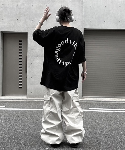 YACA(ヤーカ)の「Cargo Wide Pants/カーゴワイドパンツ【unisex item】(カーゴパンツ・レディース・ブラック/アイボリー/カーキ・FREE)」の10枚目の写真
