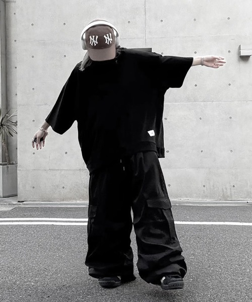 YACA(ヤーカ)の「Cargo Wide Pants/カーゴワイドパンツ【unisex item】(カーゴパンツ・レディース・ブラック/アイボリー/カーキ・FREE)」の18枚目の写真