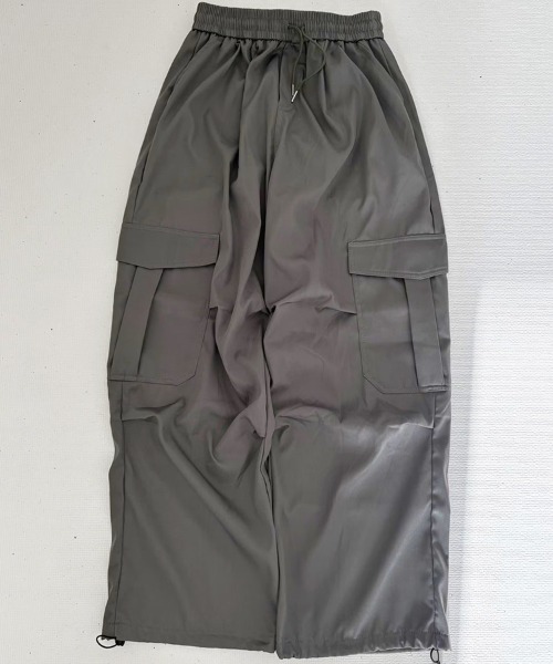 YACA(ヤーカ)の「Cargo Wide Pants/カーゴワイドパンツ【unisex item】(カーゴパンツ・レディース・ブラック/アイボリー/カーキ・FREE)」の20枚目の写真