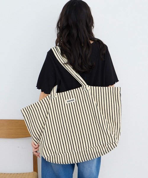 forksy.(フォルクシー)の「【forksy.】カラーストライプ パイル地 ビッグトートバッグ(トートバッグ・レディース・モカ/ネイビー/オフホワイト/アイボリー/ブラック・FREE)」の10枚目の写真