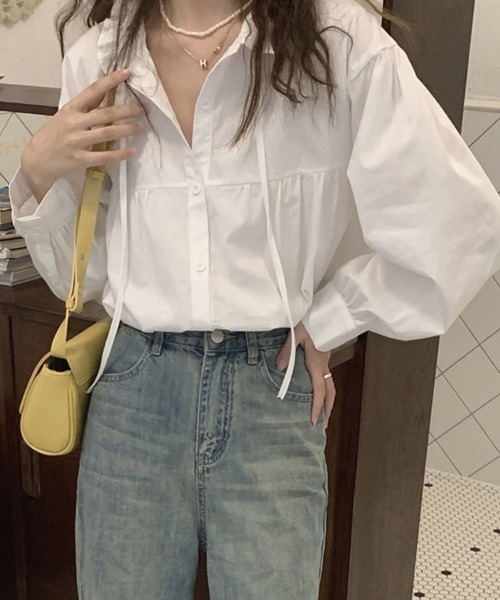 SallyLunn(サリーラン)の「フリルネックブラウス(シャツ/ブラウス・レディース・ホワイト/ベージュ・MEDIUM/LARGE)」の9枚目の写真