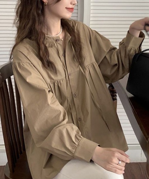 SallyLunn(サリーラン)の「フリルネックブラウス(シャツ/ブラウス・レディース・ホワイト/ベージュ・MEDIUM/LARGE)」の4枚目の写真