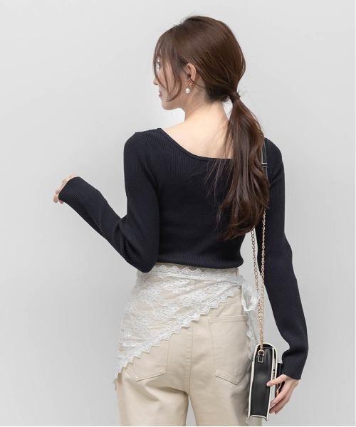 RANDA（ランダ）の「ラウンドネックリブニット（ニット/セーター・レディース・アイボリー・FREE）」の3枚目の写真