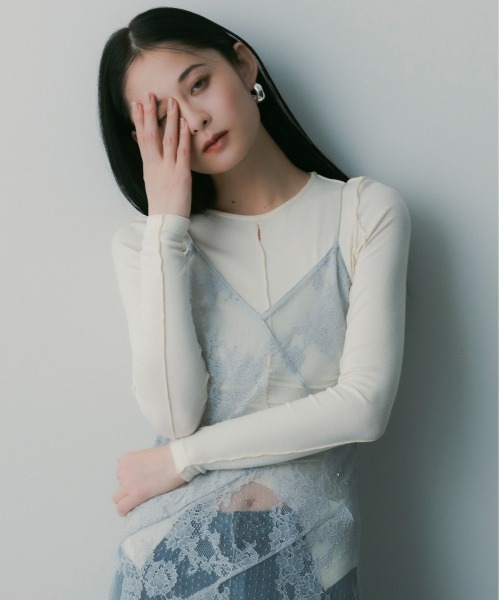 SERENO（セレーノ）の「カットワークトップス（その他トップス・レディース・ベージュ・S）」の6枚目の写真