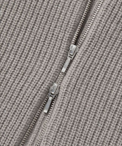 NONBLANK（ノンブランク）の「ルーズフィットジップアップカラー ニット_LIGHT MOCHA（ニット/セーター・メンズ・その他・M/L/XL）」の5枚目の写真