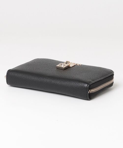 YESBA Slg Medium Zip Around 財布 | GUESS(ゲス) JAPAN 公式