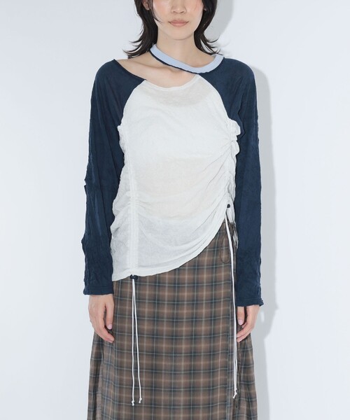 maturely(マチュアリー)の「ワッシャー ラグラン アレンジ ロングスリーブ(Tシャツ/カットソー・レディース・ライトグレー/オフホワイト・ONE SIZE)」の7枚目の写真