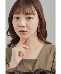 et.UNiVER（エトユニベール）の「ベリーライクイヤリング ゴールド シルバー 結婚式 二次会 同窓会 成人式 パーティー お呼ばれ オケージョン フォーマル（イヤリング）」