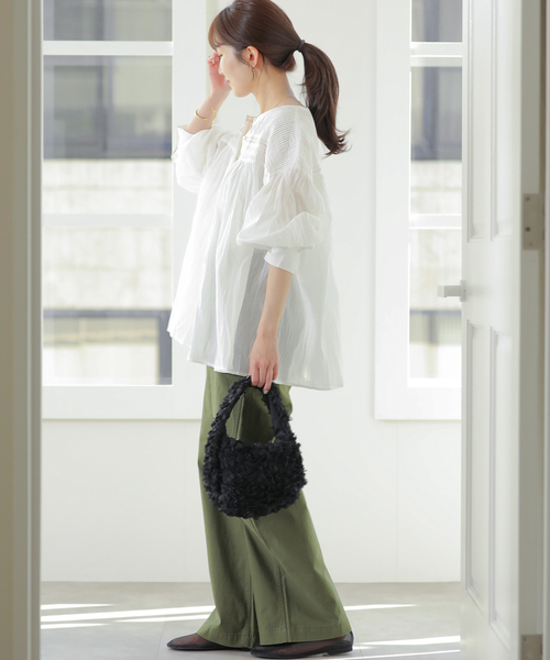 JOURNAL STANDARD relume（ジャーナルスタンダード　レリューム）の「［26SS新作］コットンボイルクリンクルピンタックブラウス（シャツ/ブラウス・レディース・ホワイト/ブラック/イエロー系その他・FREE）」の14枚目の写真