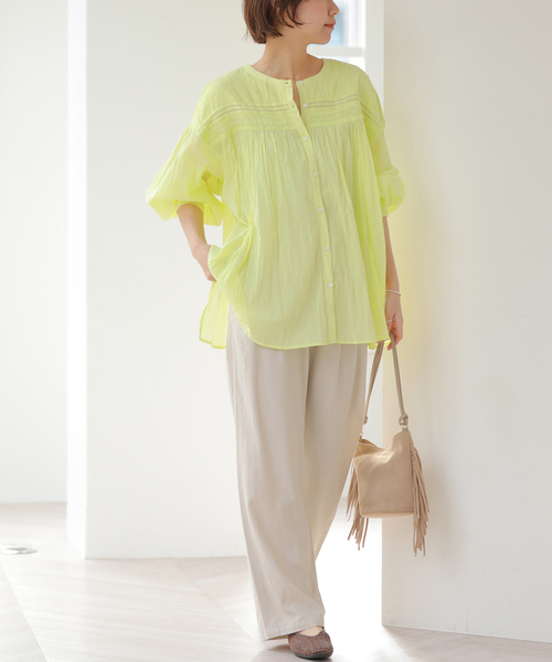 JOURNAL STANDARD relume（ジャーナルスタンダード　レリューム）の「［26SS新作］コットンボイルクリンクルピンタックブラウス（シャツ/ブラウス・レディース・ホワイト/ブラック/イエロー系その他・FREE）」の20枚目の写真