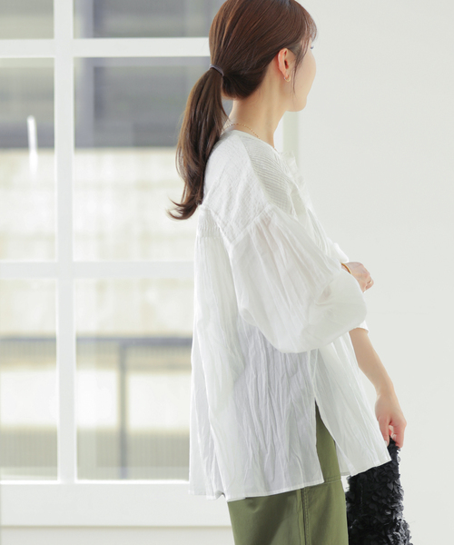 JOURNAL STANDARD relume(ジャーナルスタンダード レリューム)の「コットンボイルクリンクルピンタックブラウス(シャツ/ブラウス・レディース・ホワイト/ブラック/イエロー系その他・FREE)」の4枚目の写真