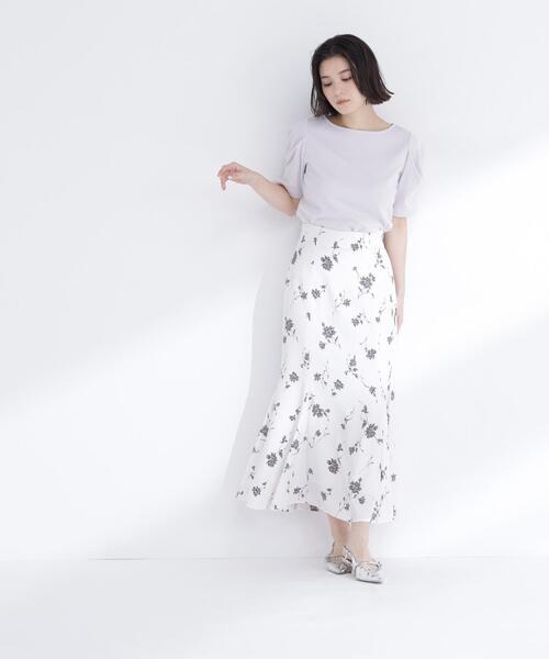 NATURAL BEAUTY BASIC(ナチュラルビューティーベーシック)の「<接触冷感>◇ベーシックTシャツ フォルムスリーブ(Tシャツ/カットソー・レディース・ブラック/オフホワイト/グレー・FREE)」の6枚目の写真