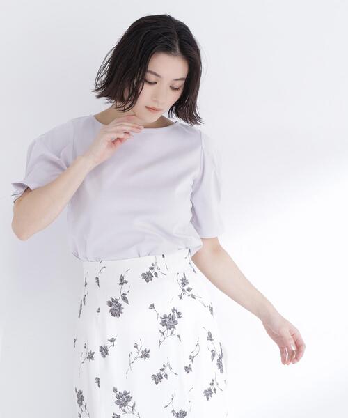 NATURAL BEAUTY BASIC(ナチュラルビューティーベーシック)の「<接触冷感>◇ベーシックTシャツ フォルムスリーブ(Tシャツ/カットソー・レディース・ブラック/オフホワイト/グレー・FREE)」の20枚目の写真