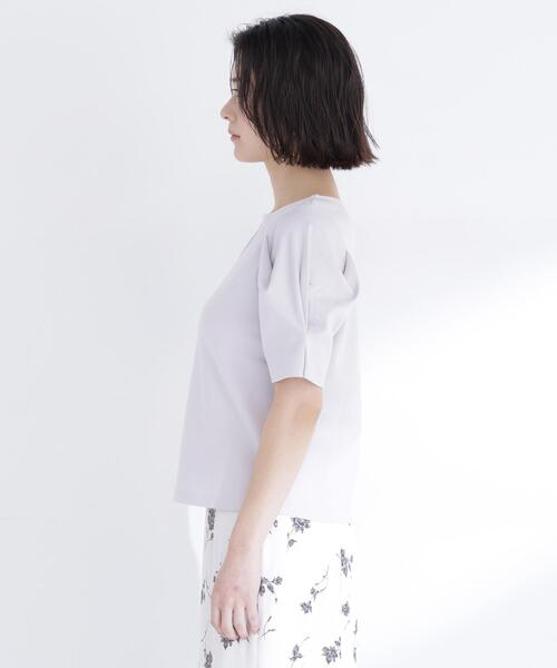 NATURAL BEAUTY BASIC(ナチュラルビューティーベーシック)の「<接触冷感>◇ベーシックTシャツ フォルムスリーブ(Tシャツ/カットソー・レディース・ブラック/オフホワイト/グレー・FREE)」の18枚目の写真