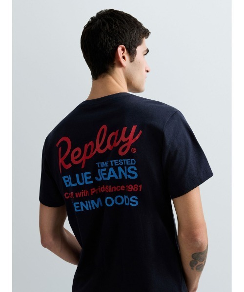 REPLAY(リプレイ)の「ベーシックジャージーヘリテイジプリント Tシャツ(Tシャツ/カットソー・メンズ・ダークネイビー/ホワイト・X-LARGE/LARGE/MEDIUM/SMALL)」の6枚目の写真