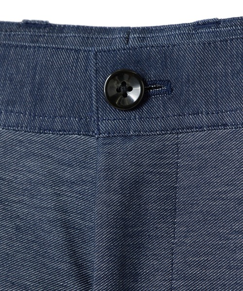 MEN'S BIGI（メンズビギ）の「デニムジャージ テーパードパンツ＜ストレッチ＞（スラックス・メンズ・ベージュ/ネイビー/ホワイト・03/02/01/04）」の7枚目の写真