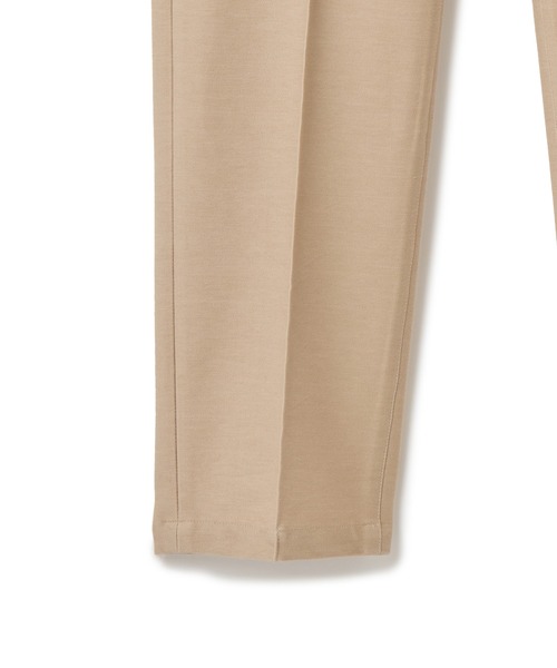 MEN'S BIGI（メンズビギ）の「デニムジャージ テーパードパンツ＜ストレッチ＞（スラックス・メンズ・ベージュ/ネイビー/ホワイト・03/02/01/04）」の11枚目の写真