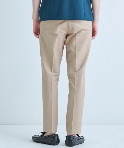 MEN'S BIGI（メンズビギ）の「デニムジャージ テーパードパンツ＜ストレッチ＞（スラックス・メンズ・ベージュ/ネイビー/ホワイト・03/02/01/04）」の16枚目の写真