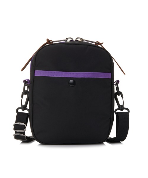 GREGORY(グレゴリー)の「クイックポケットL QUICK POCKET L ブラックXパープル(ショルダーバッグ・メンズ・ブラック×パープル・ONE SIZE)」の4枚目の写真