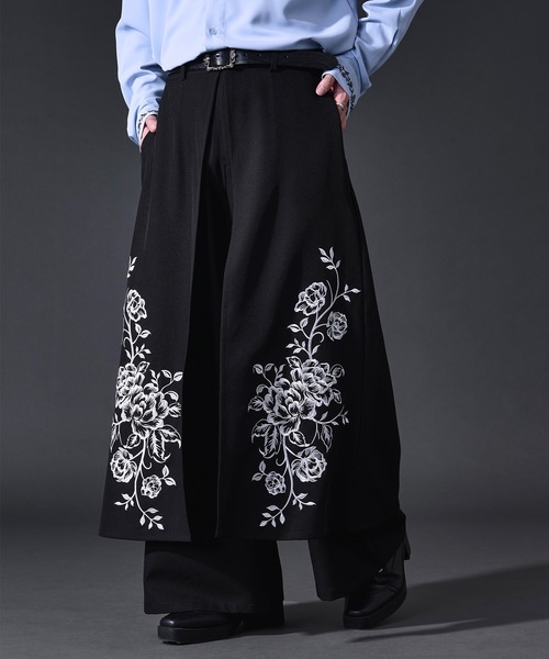 Ellno Loset(エルノロゼット)の「フラワー刺繍ラップワイドパンツ(スラックス・メンズ・ブラック・X-SMALL/LARGE/MEDIUM/SMALL)」の8枚目の写真