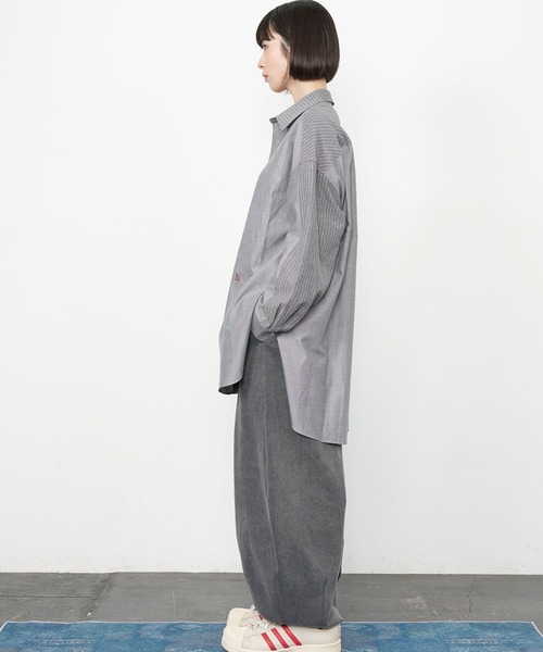 Nora Lily（ノラリリー）の「【Nora Lily】Stripe Swiching Relax Shirt（シャツ/ブラウス・メンズ・ブルー/グレー・FREE）」の10枚目の写真