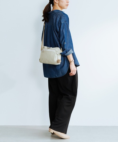 Kanana project(カナナプロジェクト)の「ショルダーバッグ PJ8-3rd LTD ブリーズライト 3L 限定モデル 20134(ショルダーバッグ・レディース・ベージュ/ブルーパープル・FREE)」の4枚目の写真