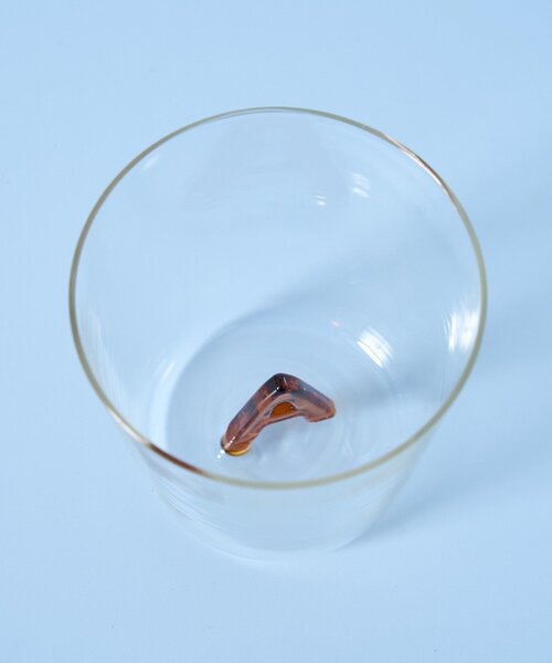BIRTHDAY BAR（バースデイバー）の「Kindly Yours glass cup　イニシャルグラス（グラス/マグカップ/タンブラー・レディース・オレンジ/ブルー/ブルー系その他/オレンジ系その他/ブルー系その他2/オレンジ系その他2・0）」の11枚目の写真