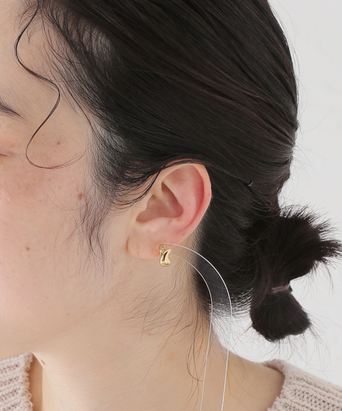 MARIA BLACK/マリアブラック】 Sagene Trail Huggie Gold LEFT：ピアス
