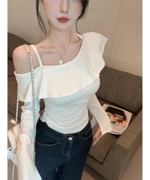 Ritzy(リッツィー)の「ベルスリーブデザイン ショート丈 フリルトップス(Tシャツ/カットソー・レディース・ホワイト/ブラック・M)」の4枚目の写真