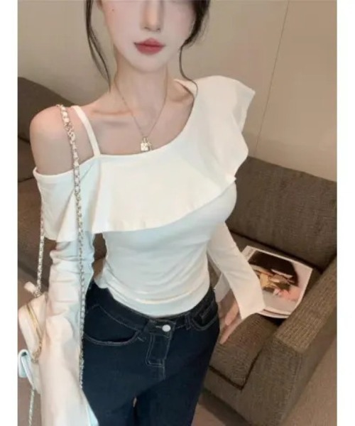 Ritzy(リッツィー)の「ベルスリーブデザイン ショート丈 フリルトップス(Tシャツ/カットソー・レディース・ホワイト/ブラック・M)」の8枚目の写真