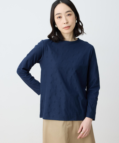 DECOY SINCE 1981(デコイシンスイチキュウハチイチ)の「【chiyoさんコラボ】ロンドンマーチコイくんジャガードTシャツ【オーガニックコットンブレンド・大きいサイズあり】(Tシャツ/カットソー・レディース・アイボリー/ピンク/ネイビー・M/L/LL/3L/4L)」の7枚目の写真