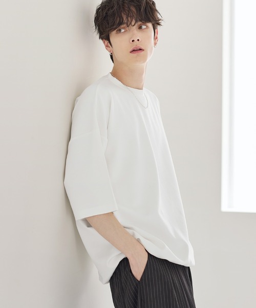 ETELIO(エテリオ)の「【25SS】マルチファンクショナリードレープポンチTシャツ 【ドローコード付き】(Tシャツ/カットソー・メンズ・ブラック/ブラック系/ホワイト/ホワイト系/ブルーグレー/ワイン・L/M/S/XL/XS)」の9枚目の写真