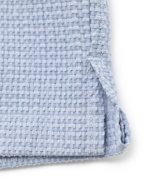 MEN'S BIGI(メンズビギ)の「ストレッチサッカー七分袖シャツ<ストレッチ/通気性>(シャツ/ブラウス・メンズ・サックスブルー/ブラック/ネイビー/ベージュ・01/02/03/04)」の17枚目の写真