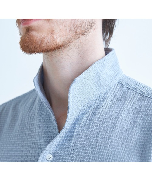 MEN'S BIGI(メンズビギ)の「ストレッチサッカー七分袖シャツ<ストレッチ/通気性>(シャツ/ブラウス・メンズ・サックスブルー/ブラック/ネイビー/ベージュ・01/02/03/04)」の6枚目の写真