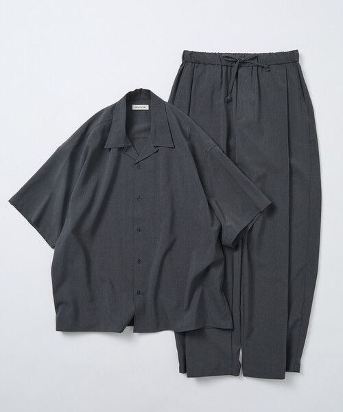 FREAK'S STORE(フリークスストア)の「限定展開 リラックスフィット リネンタッチ セットアップ / オープンカラーシャツ / ワイドスラックス(シャツ/ブラウス・メンズ・チャコールグレー/ネイビー/グレイッシュベージュ/ブラック・LARGE/MEDIUM/SMALL)」の18枚目の写真