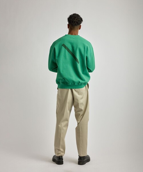 Saturdays NYC（サタデーズ ニューヨークシティ ）の「Bowery Garment Dyed Slash Sweatshirt（スウェット・メンズ・グリーン/チャコールグレー/サックスブルー/キナリ・M/L/XL/S）」の7枚目の写真