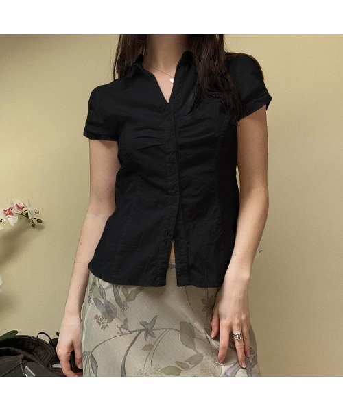 ARCHIVER（アーカイバ）の「【Lp】シャーリングシャツ（シャツ/ブラウス・レディース・ホワイト/ブラック・SMALL/MEDIUM/LARGE）」の9枚目の写真