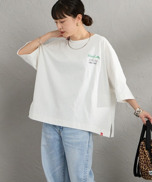 Manhattan Portage（マンハッタンポーテージ）の「[MANHATTAN PORTAGE/マンハッタンポーテージ] 別注 ショート丈 バックプリントTシャツ（Tシャツ/カットソー・レディース・ピンク/ホワイト/ネイビー/ベージュ・F）」の8枚目の写真