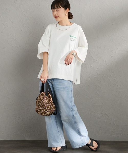 Manhattan Portage（マンハッタンポーテージ）の「[MANHATTAN PORTAGE/マンハッタンポーテージ] 別注 ショート丈 バックプリントTシャツ（Tシャツ/カットソー・レディース・ピンク/ホワイト/ネイビー/ベージュ・F）」の11枚目の写真